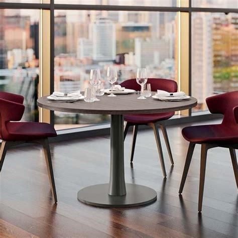 Contemporary Bistro Table T Quadrifoglio Sistemi D Arredo