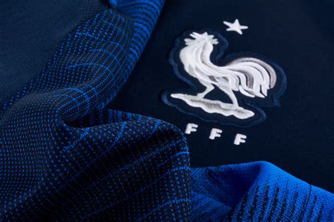 Nike France Home Jersey - Youth 2018-19 - SoccerPro.com