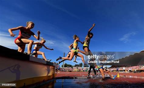 3000m Steeplechase Round 1 Heat 1 Photos Et Images De Collection