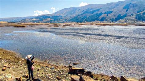 Escasez De Agua Golpea A Barrios De Sacaba Y Lagunas Acumulan El