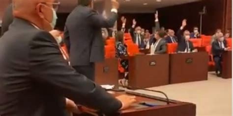 Mecliste Yine Bazı CHP li Vekiller Devlet Malına Zarar Verdi Memurlar Net