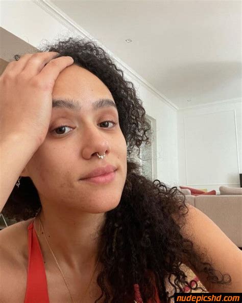 Nathalie Emmanuel Sunday Selfie Nude Leaked Porn Photo