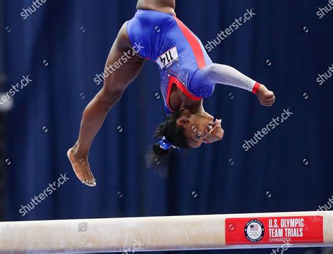 Simone Biles Performs On Balance Beam Editorial Stock Photo - Stock ...