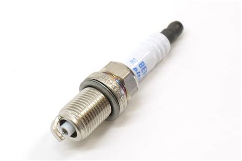 Porsche Spark Plug NGK 7963 Genuine Porsche 99917022190 999 170 221 90