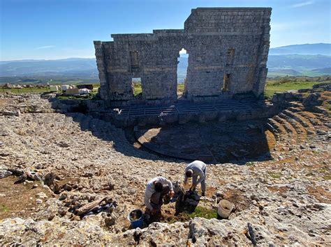 Ronda Gestionar De Forma Directa El Yacimiento Arqueol Gico De Acinipo