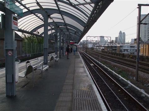 Shadwell DLR station - Alchetron, The Free Social Encyclopedia