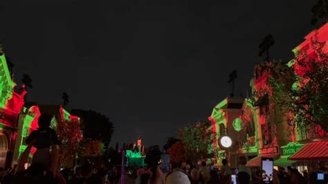 PHOTOS, VIDEO: Halloween Screams Nighttime Spectacular Returns to Disneyland for Halloween 2023 ...