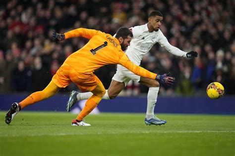 Man Of The Match Arsenal Vs Liverpool Alisson Becker Bola Net