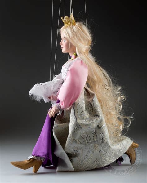 Princess Charlotte – beautiful string puppet | Marionettes.cz