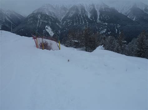 Sent J Hriger Bei Skiunfall Schwer Verletzt Zeugenaufruf