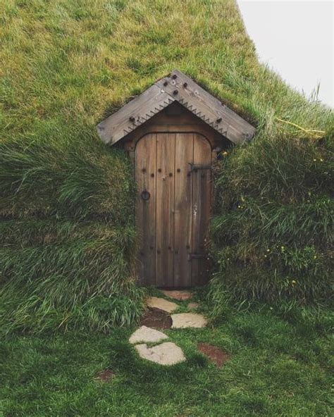 I D Like To Throw An Egg Into An Electric Fan Hobbit House The