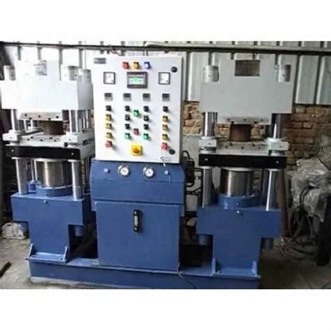 Mild Steel Hydraulic Rubber Moulding Press Automation Grade Automatic