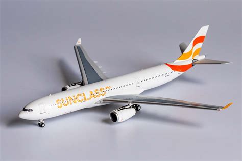 Sunclass Airlines Airbus A330 200 Oy Vki Ng Models 62025 Modelo A