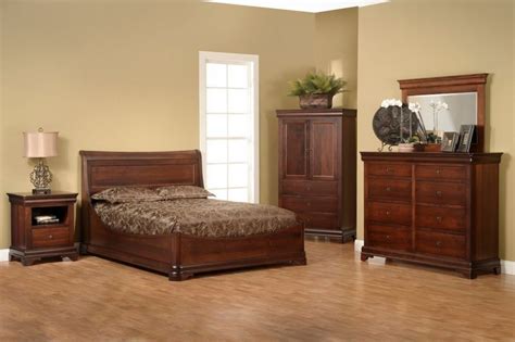 Bedroom Furniture from Exotic Wood