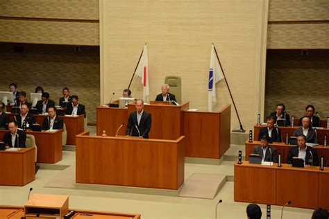 鶴岡市議会会派 – 鶴岡市市議会議員名簿 – KFSWCU