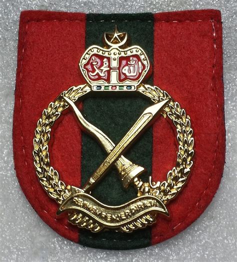 9th Battalion Royal Ranger Regiment Malaysian Army Military Insignia