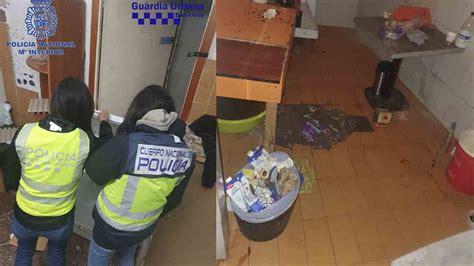 Dos detenidos en El Raval por explotación laboral y tráfico de seres