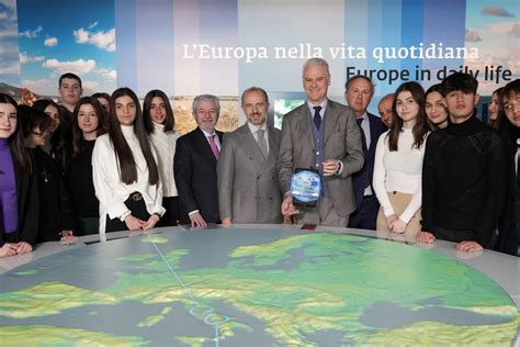 Competenze Digitali Fondazione Aidr Proposte Commissione Ue Per