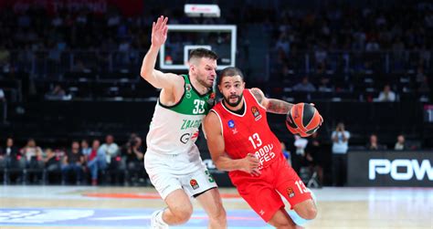 Anadolu Efes 18 Farktan Zorlandı Zalgiris i Uzatmada Larkin ve Clyburn