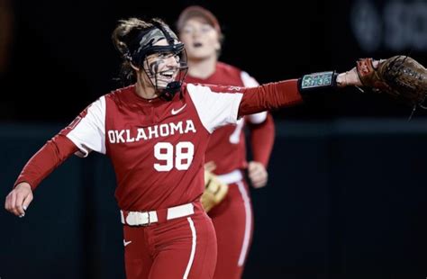 Oklahoma Softball Reaches Women’s College World Series With 8 7 Win Over Clemson