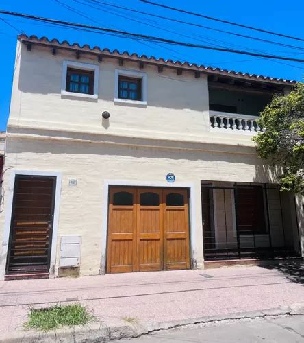 Casa En Venta Dormitorios Cochera Banos Alto Alberdi Cba