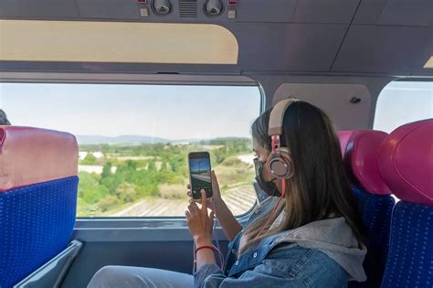 Fotos Así son los Ouigo los trenes low cost que harán la ruta