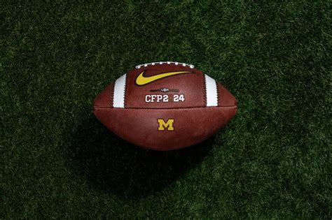 Michigan Wolverines - Big Game USA