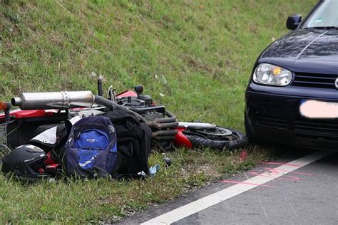 Fützen Motorradfahrer bei Unfall auf B 314 schwer verletzt