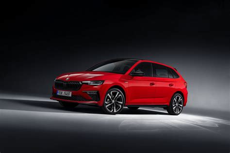 Automobile Skoda D Voile Les Nouvelles Scala Et Kamiq