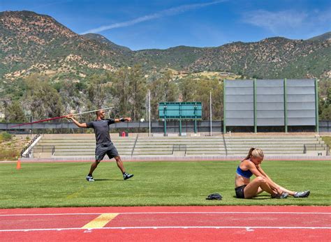 ASHTON AND BRIANNE EATON TRAINING CAMP 2016 Track And Field Image