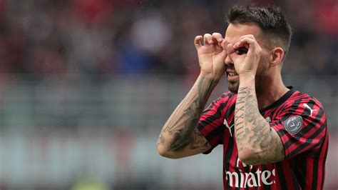 Suso Channels His Inner Messi With A Near Perfect Free Kick To Keep