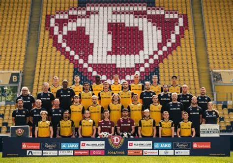 Fußball 3 Liga Live Score SG Dynamo Dresden Rot Weiss Essen