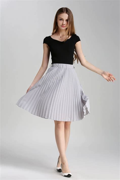 New Blush Pink Knee Length High Elastic Waist Pleated Women Skirt