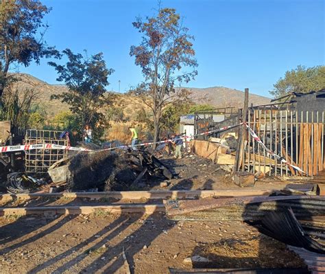 Un incendio destruyó dos viviendas en Nogales