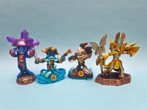 Huge Lot Of Skylanders Figures, Vehicles, And Game Accessories | Rare And Collectible #8155 ...