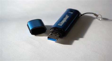 Disconnect USB Devices Without Using Safely Remove Hardware Option ...