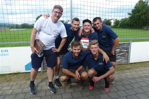 Hohentengen A H Acht Teams Zeigen Bei Der Dorfolympiade In