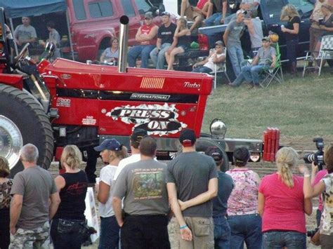 Pin by Dawn Shibler-Escott on NTPA, tractor pulling :) | Tractor ...