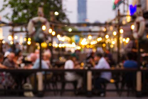 Chicago Proposes Permanent Outdoor Diningbut At Whose Expense