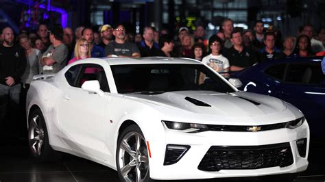 The Chevy Camaro Has Been Discontinued | 94.5 The Buzz