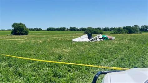 Pilot 6 Passengers On Skydiving Flight Jump Before Small Plane Crashes