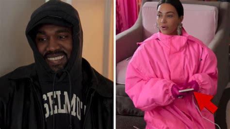 Kim Kardashian Breaks Down In Tears On Show Over Sex Tape Retrieved By