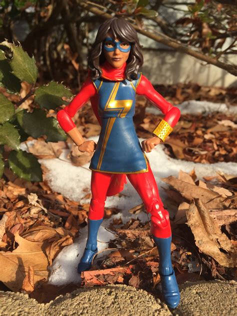 Marvel Legends Ms. Marvel Kamala Khan Figure Review 2017 - Marvel Toy News