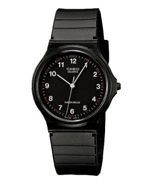 MQ24 7B2 Black And White Men S Analog Casual Watch CASIO