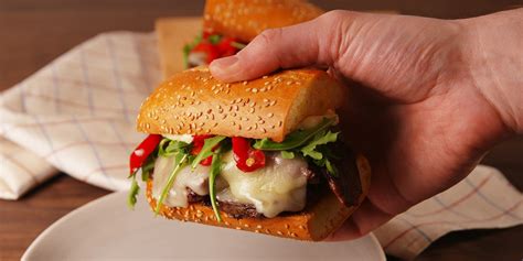 Best Steak Sandwich With Garlic Aioli Recipe - Delish