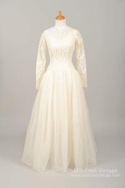 1960 Creamy Lace Vintage Wedding Gown Mill Crest Vintage