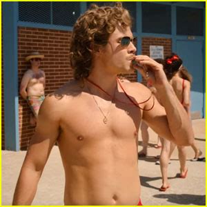 Dacre Montgomery Goes Shirtless For New Stranger Things Teaser