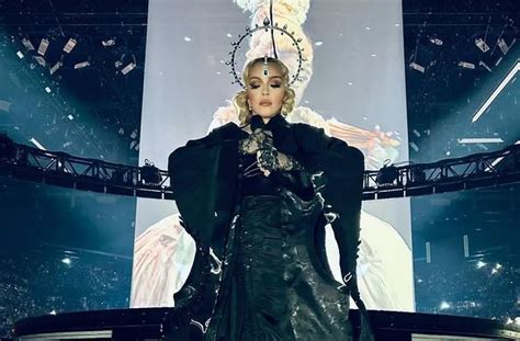 muita energia ousadia e tecnologia Madonna faz show histórico em