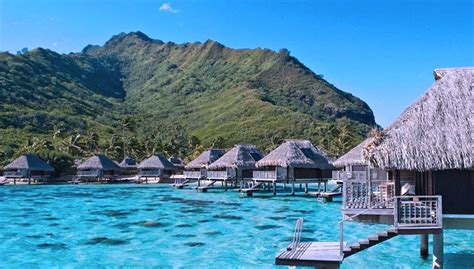 7 Wisata Pantai Di Provinsi Maluku Mulai Pantai Ngurbloat Hingga