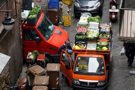 【安曇野市】デリシアが展開している移動スーパー「とくし丸」、穂高地区でも運行が開始になりました！ 号外net 松本